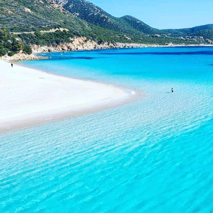 Casa Vacanze"Il Bouganville" Carbonia Bagian luar foto