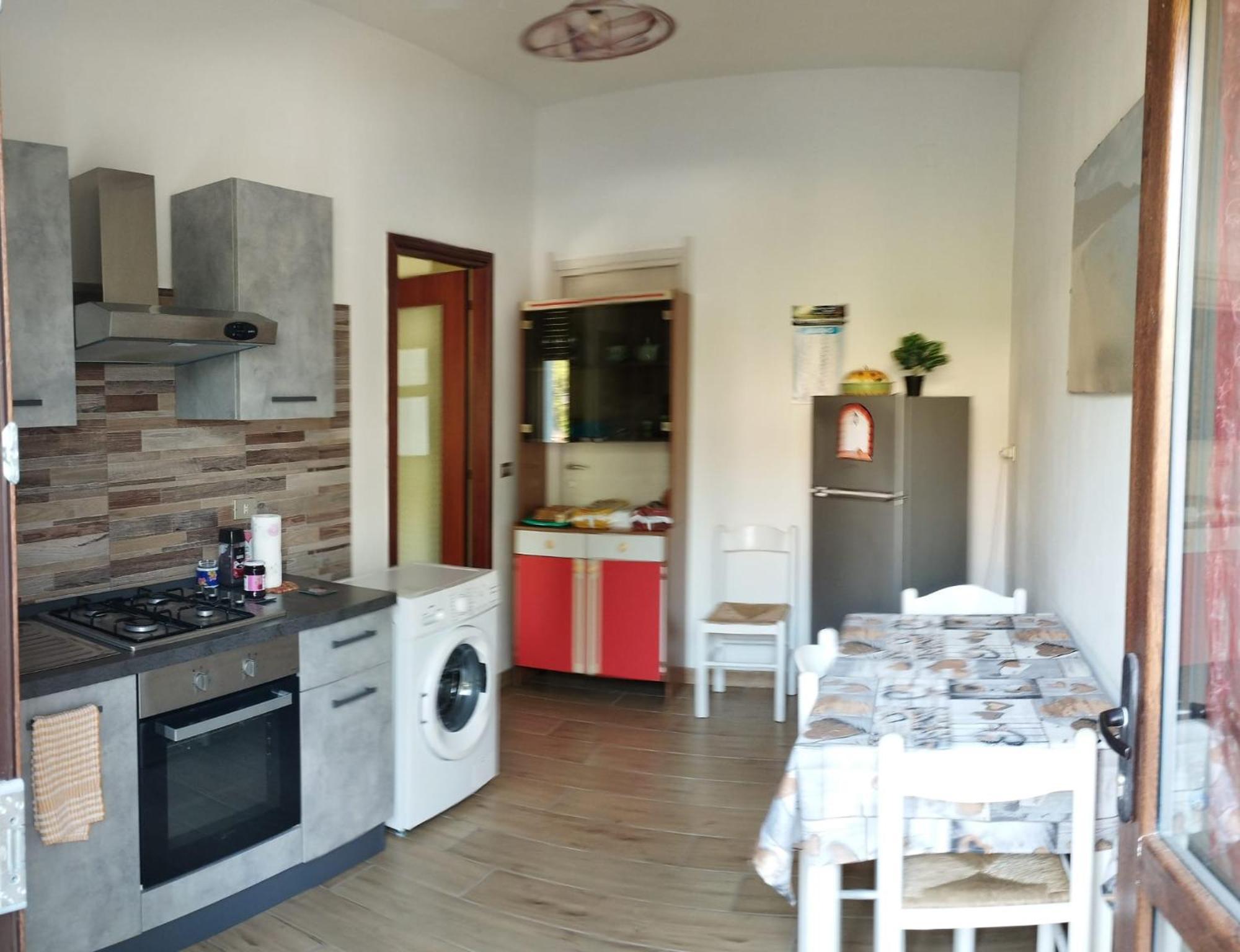 Casa Vacanze"Il Bouganville" Carbonia Bagian luar foto